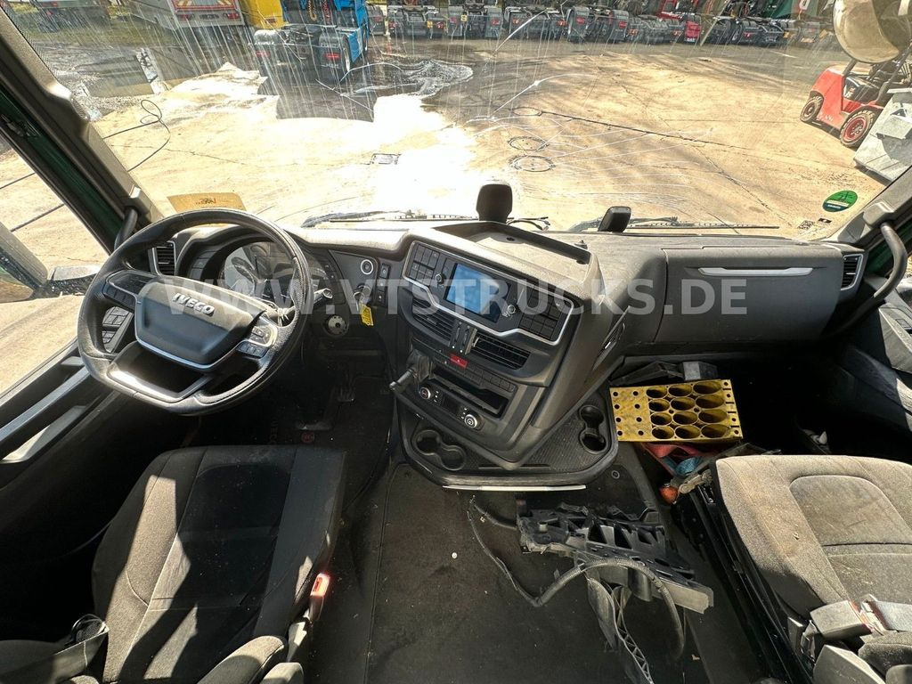 Cabeza tractora Iveco S-Way AS440 4x2 Erdgas NG *Unfallschaden*: foto 18