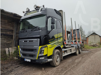 Volvo FH16 750 6X4 - Camión forestal