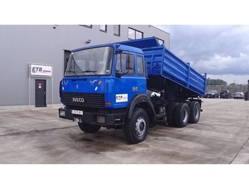 Camión volquete Iveco Turbostar 260 - 36 (BIG AXLE / STEEL SUSPENSION / 6 CYLINDER WITH WATER COOLING): foto 1