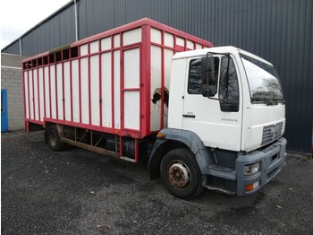 Camión transporte de ganado MAN LE 220B: foto 1