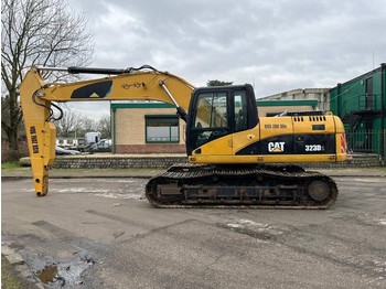 Excavadora de cadenas CATERPILLAR 323DL