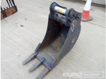  Unused Strickland 18" Digging Bucket 50mm Pin to suit 6-8 Ton Excavator - Cazo