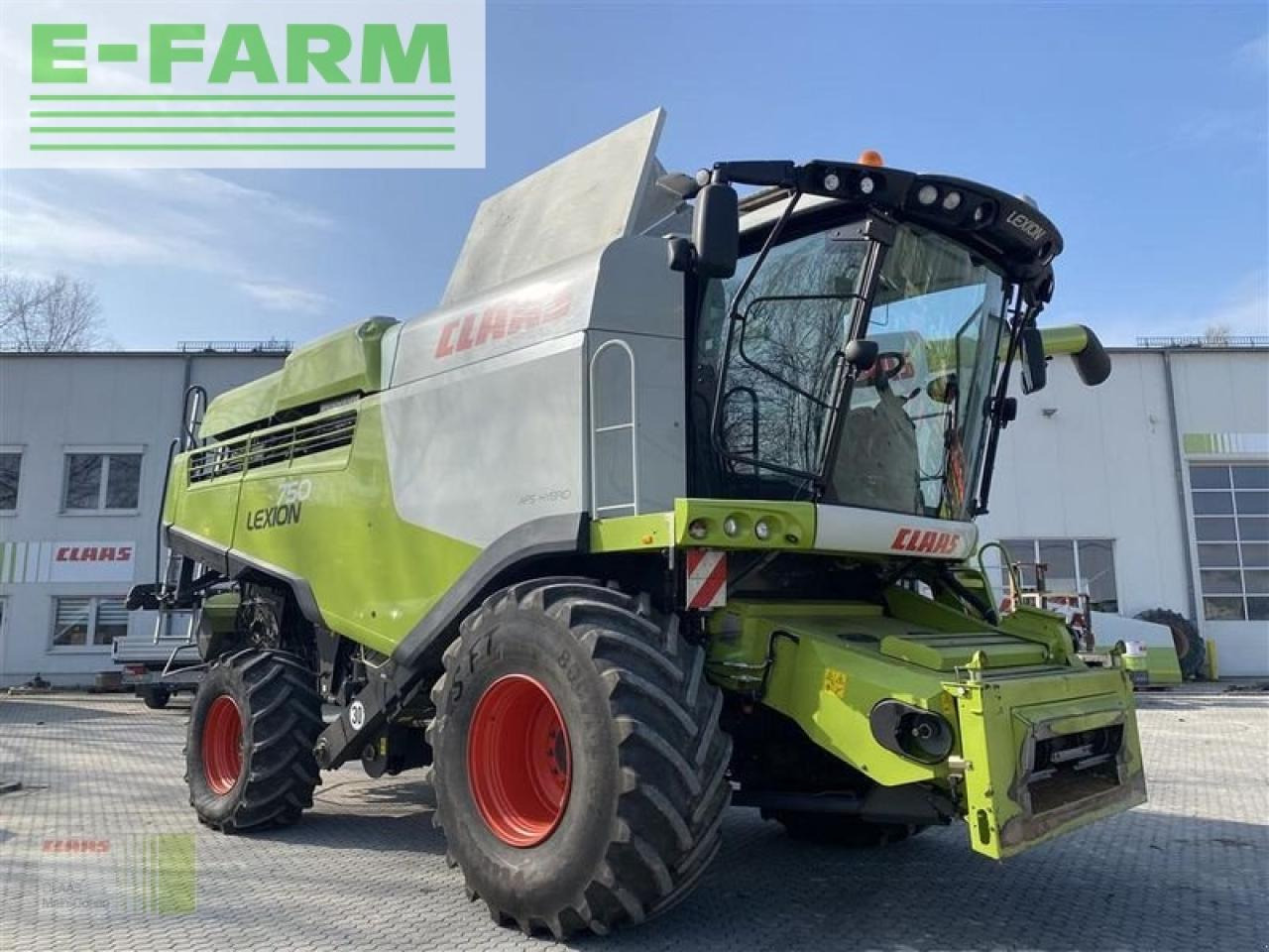 Tractor CLAAS lexion 750 v930+tw: foto 2