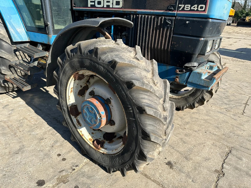 Tractor Ford 7840 Powerstar SLE: foto 7