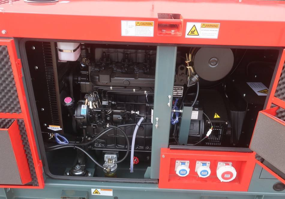 Generador industriale Bauer GFS-40KW Diesel Generator 50KVA ATS 400/230V NEW: foto 12