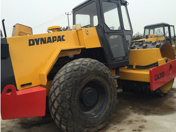 Apisonadora de asfalto nuevo DYNAPAC CA30D: foto 2
