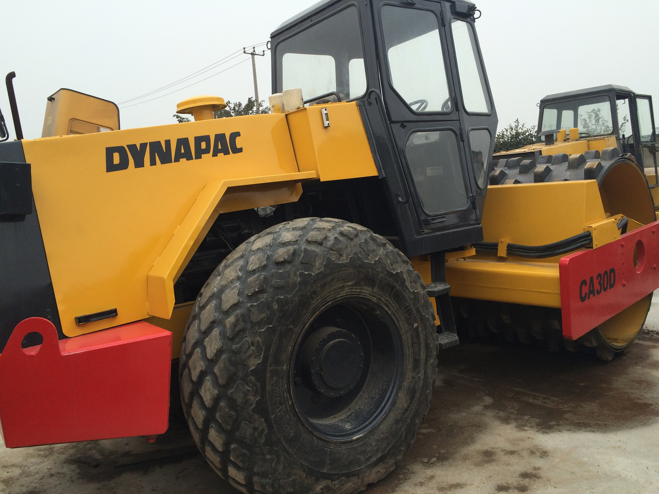 Apisonadora de asfalto nuevo DYNAPAC CA30D: foto 2