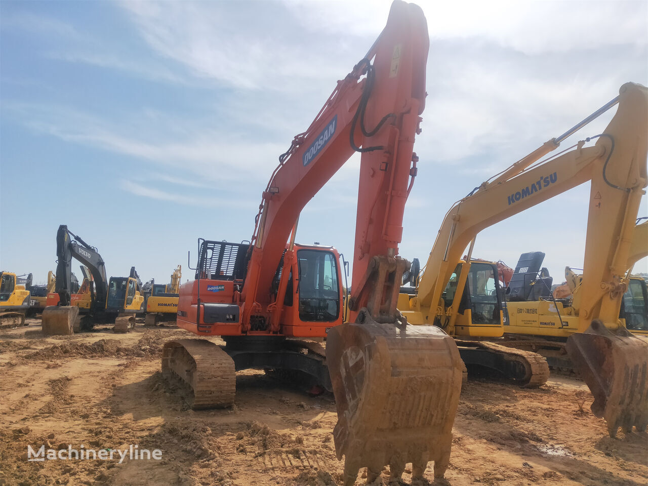 Excavadora de cadenas Doosan DX225LC: foto 6