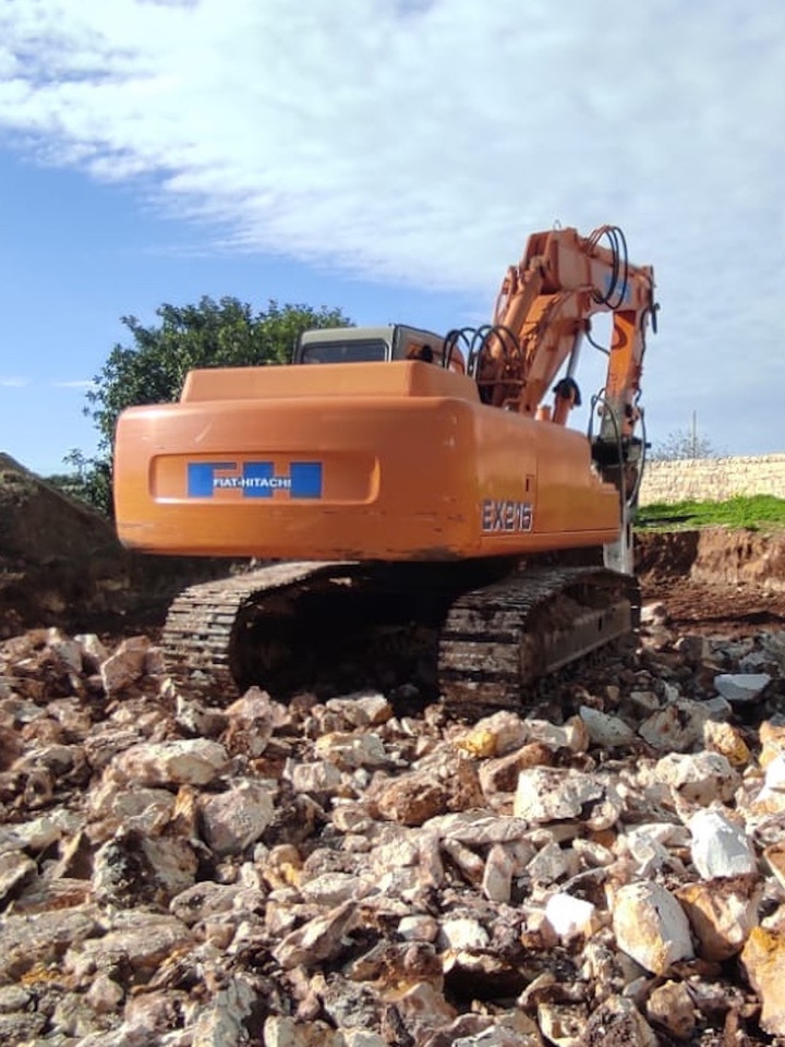 Excavadora de cadenas FIAT HITACHI EX215: foto 12