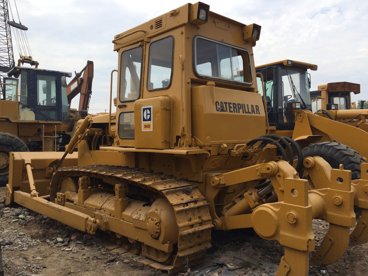 Bulldozer nuevo Famous brand CATERPILLAR used D6D in China with  good condition: foto 5