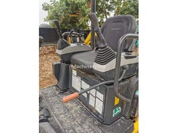 Miniexcavadora KOMATSU PC18 -2 mini track excavator extendable undercarriage: foto 4