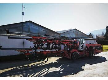 Perforadora direccional horizontal Sandvik DT1130-SC Jumbo Tunneling Drill, 3-Arm Directional