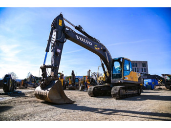 Excavadora de cadenas Volvo EC210CNL: foto 1