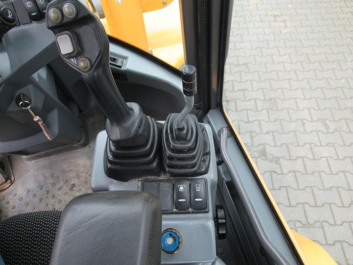 Cargadora de ruedas Volvo L30G mit Heckhydraulik: foto 9