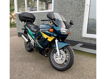 Motocicleta Suzuki GSX 600 F: foto 2