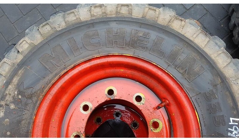 Neumáticos y llantas para Maquinaria de construcción Michelin 335/80R18 (12.5R18) - Tyre/Reifen/Band: foto 3