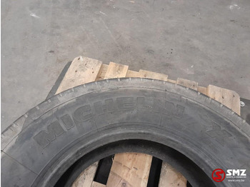 Neumático para Camión Michelin Occ vrachtwagenband Michelin 265/70R19.5: foto 2