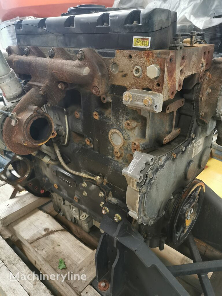 Motor para Retroexcavadora Perkins 1104D-E44T, NH38852, 1104D, 1104DE44: foto 4