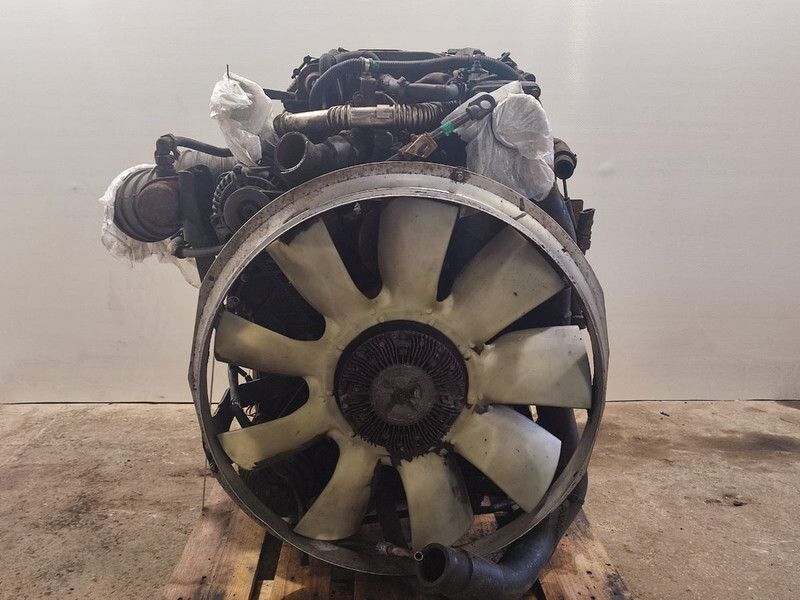 Motor para Camión Renault DCI 6 AC J01 ENGINE: foto 9
