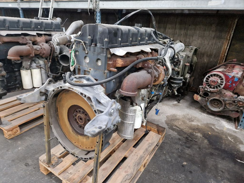 Motor Renault PREMIUM: foto 3