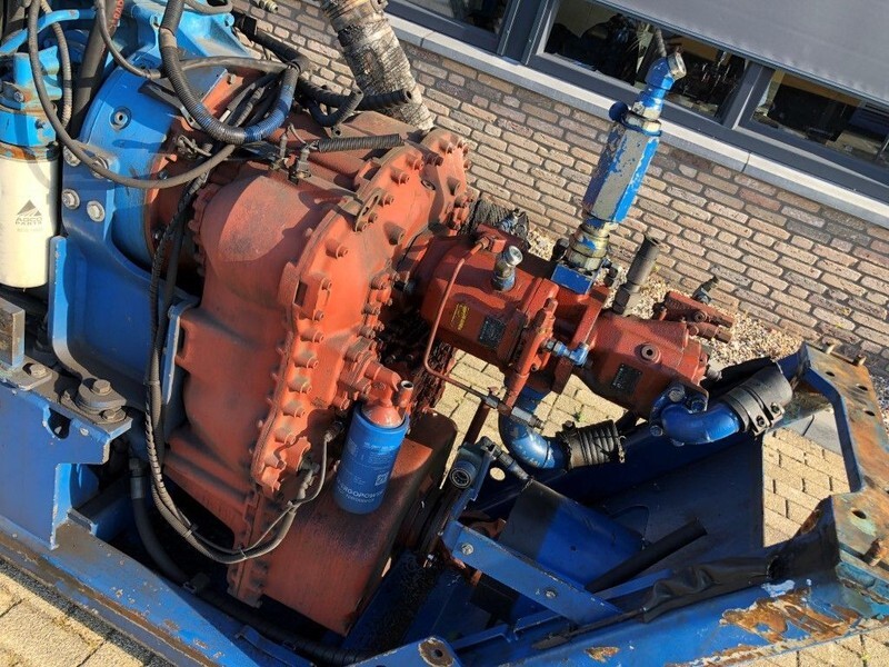 Motor Sisu Valmet Diesel 74.234 ETA 181 HP diesel enine with ZF gearbox: foto 6