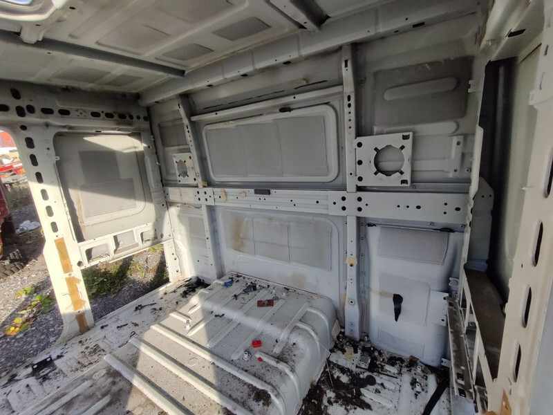 Cabina e interior para Camión Volvo FH 440HP 6*2 Rigid Cab: foto 6