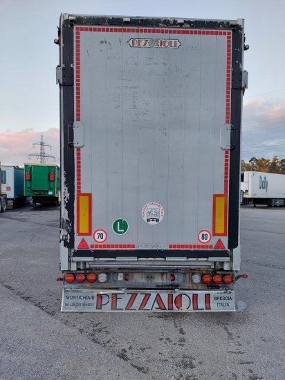 Semirremolque transporte de ganado Pezzaioli SBA32/G , 5 Stock , Viehtransporter  , Tränkeranlage,: foto 3