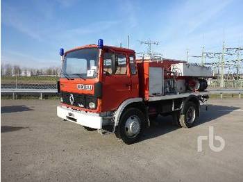 RENAULT S150 11 4x2 - Camión de bomberos