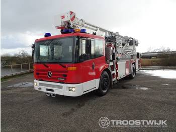 Camión de bomberos Mercedes-Benz Econic Bronto Skylift: foto 1