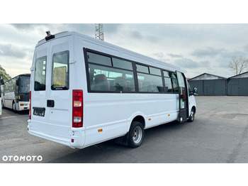  Irisbus Iveco Daily / 23 miejsca / Cena 112000 zł netto - Minibús: foto 4