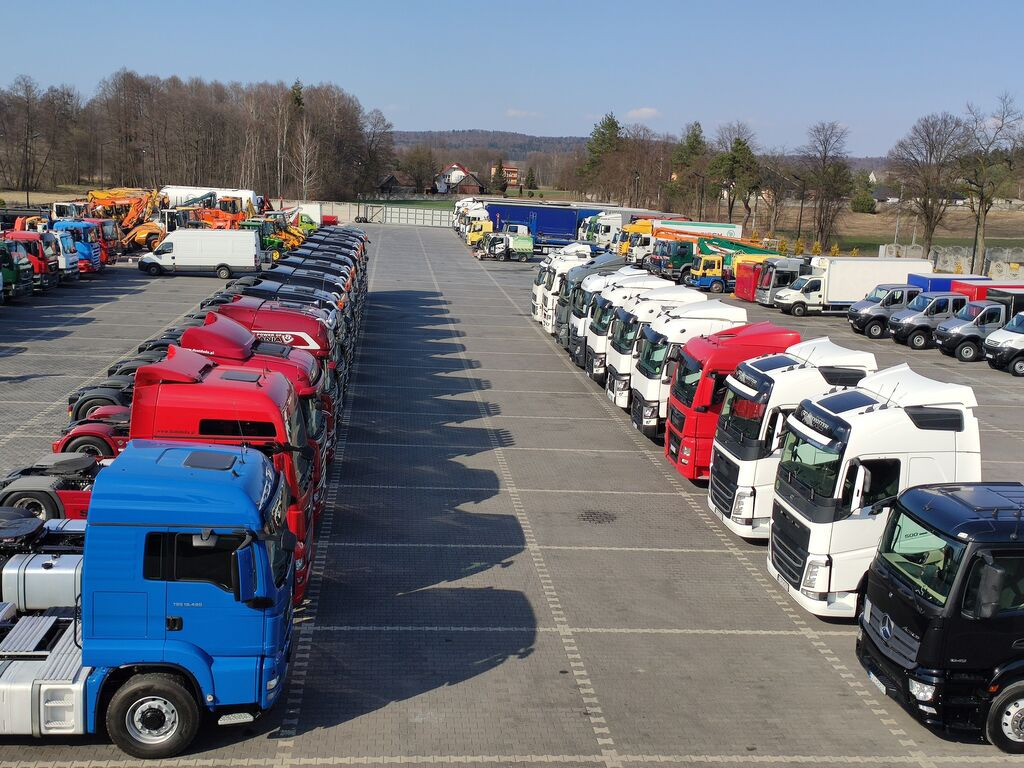 DUETDUDA - Semirremolques BENALU undefined: foto 26