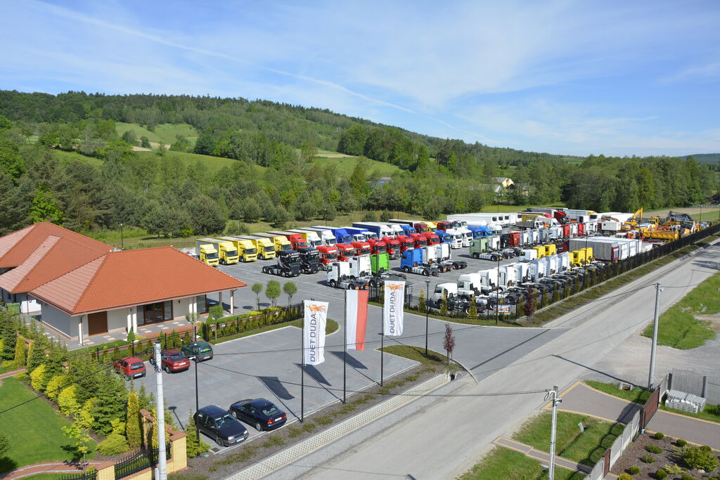 DUETDUDA - Semirremolques BENALU undefined: foto 1