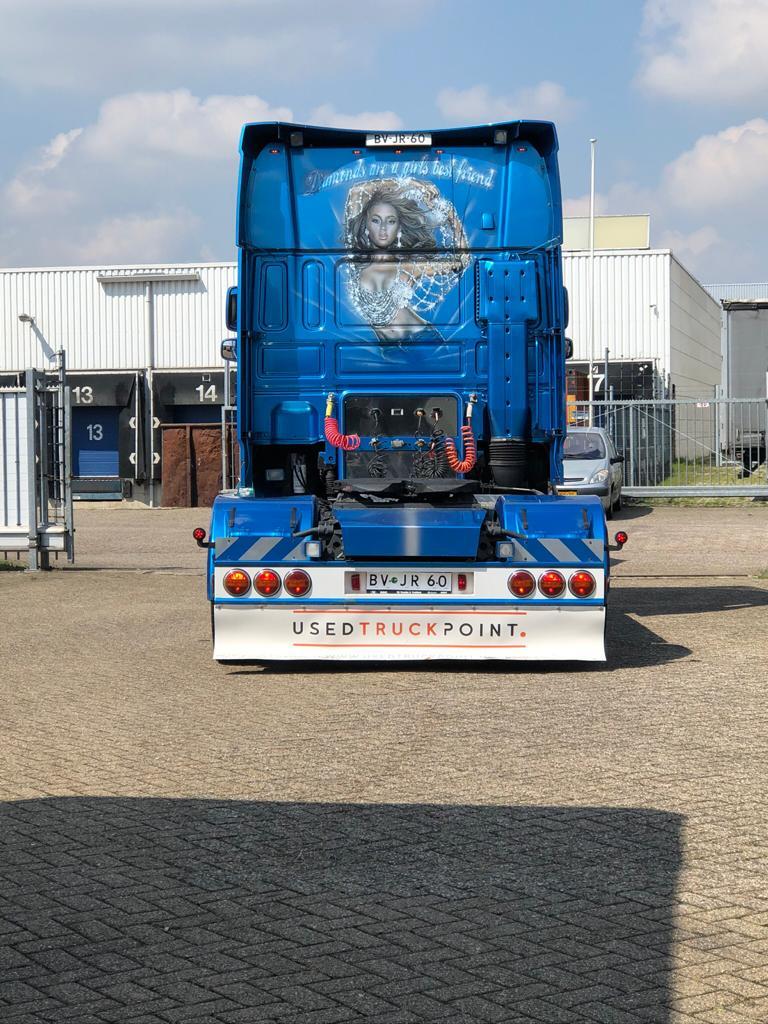 Used Truck Point BV - Cabezas tractoras MAN undefined: foto 12