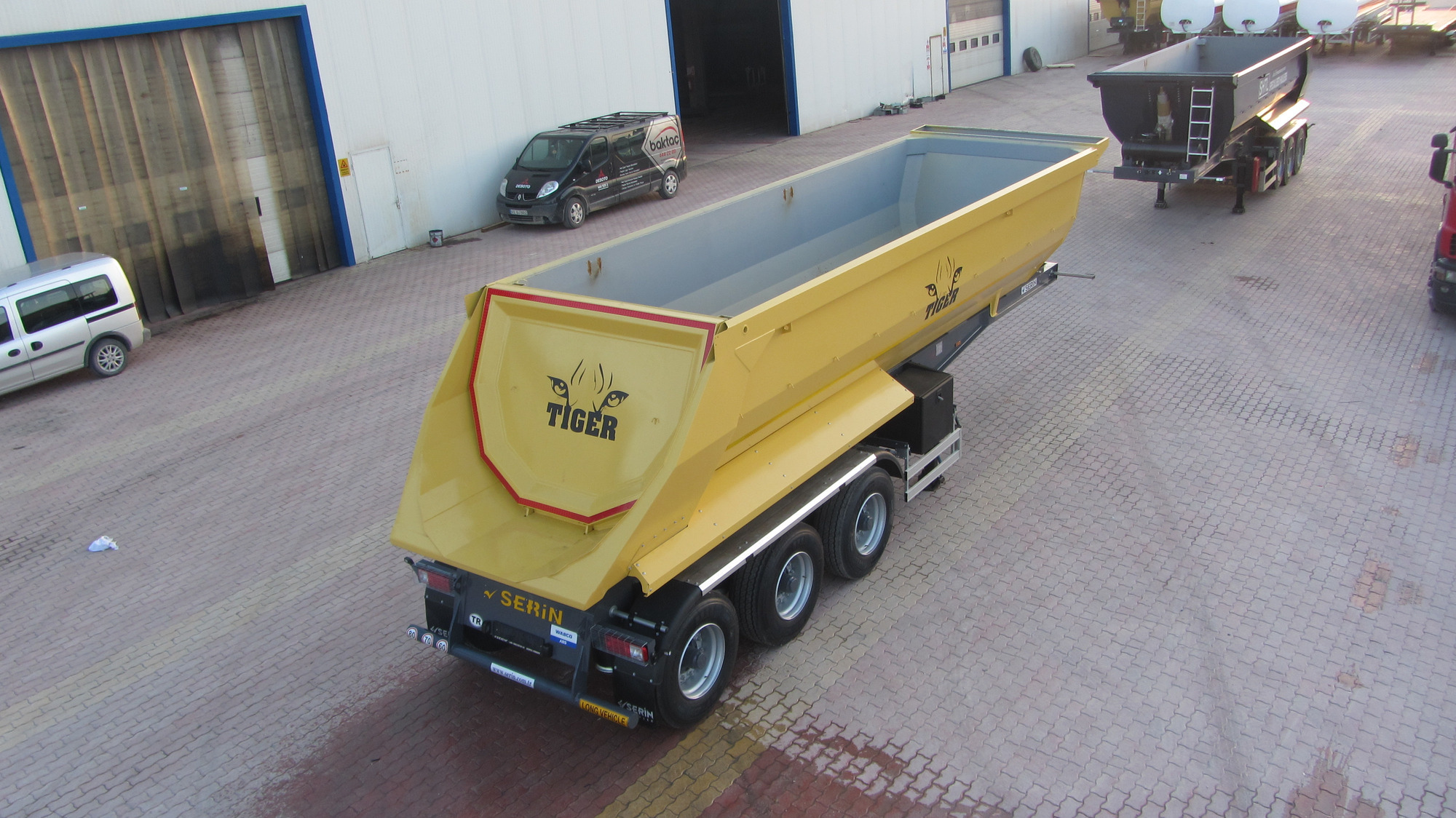 Serin Trailer undefined: foto 10