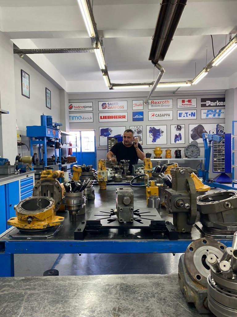 Zeki Hidrolik Makine San. ve Tic. Ltd. - anuncios sobre venta undefined: foto 1