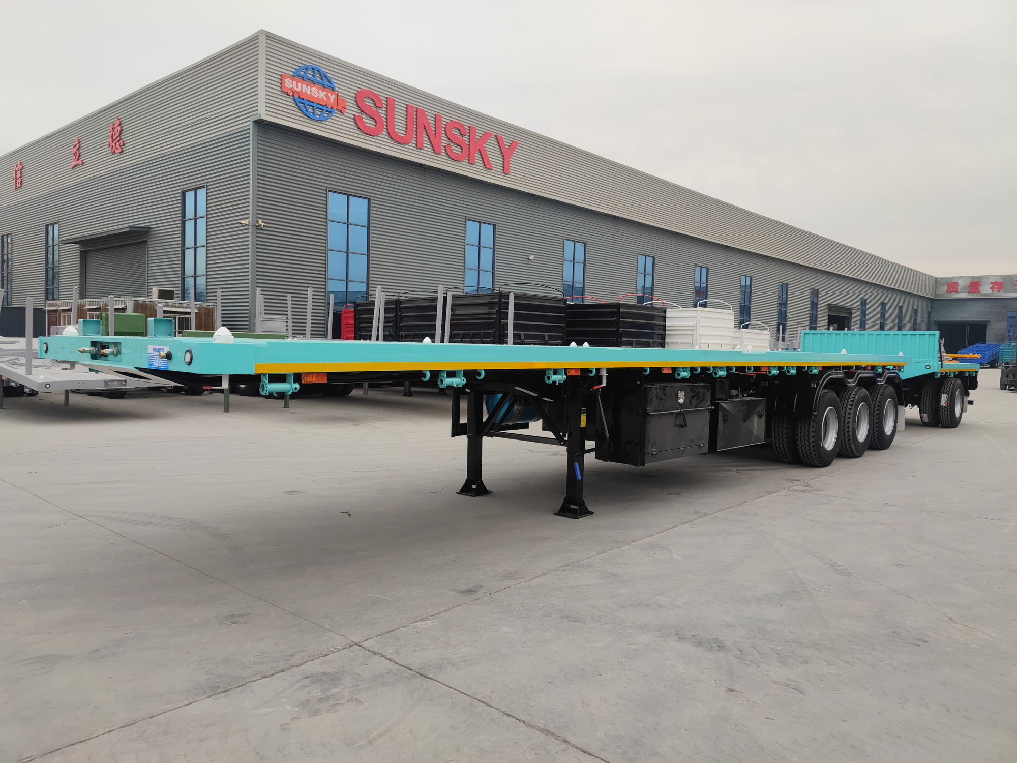 Xiamen Sunsky Vehicle Co.,Ltd - Camiones - 8x4, Euro 2, diésel undefined: foto 2