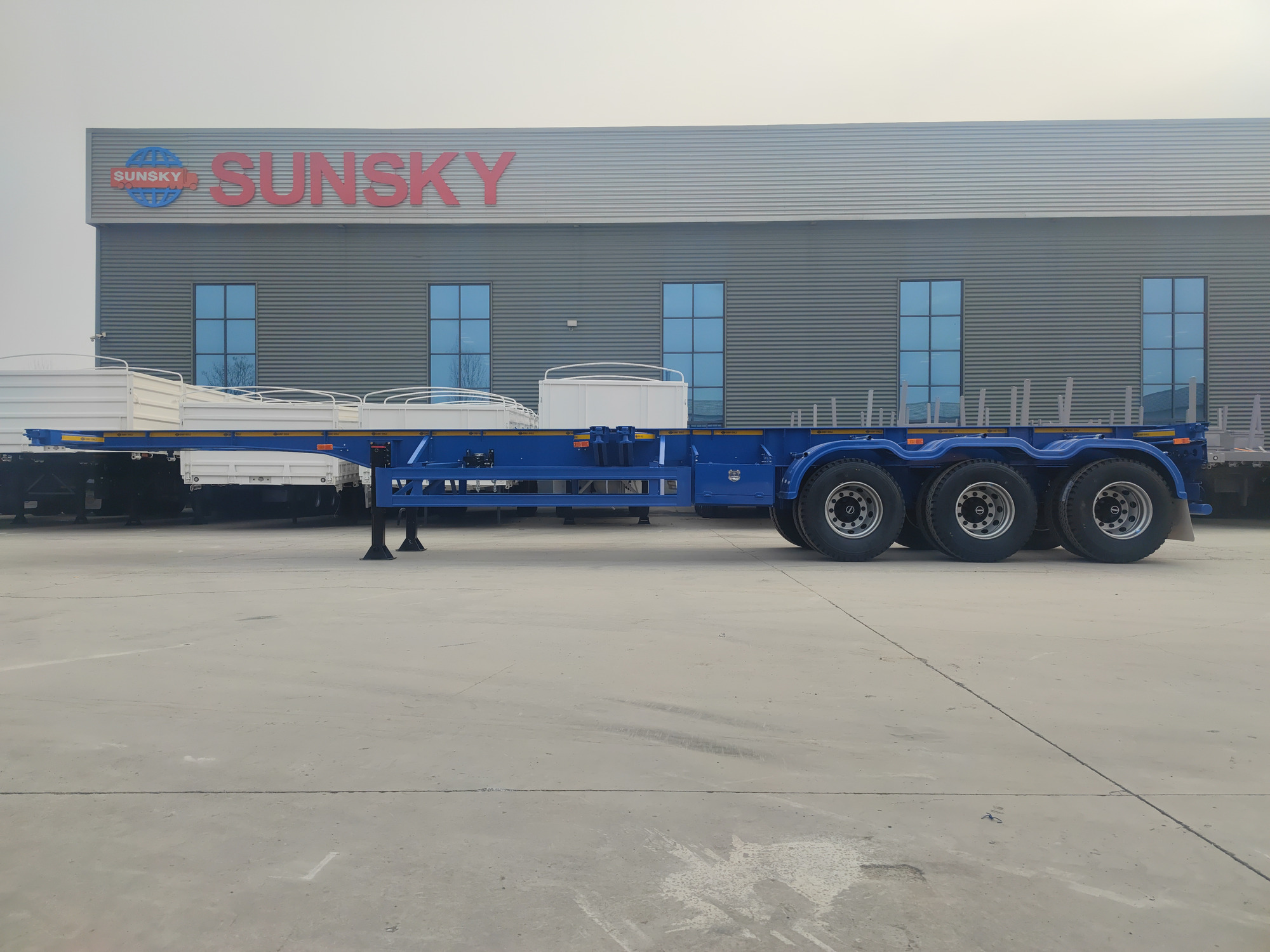 Xiamen Sunsky Vehicle Co.,Ltd - Camiones - 8x4, Euro 2, diésel undefined: foto 3