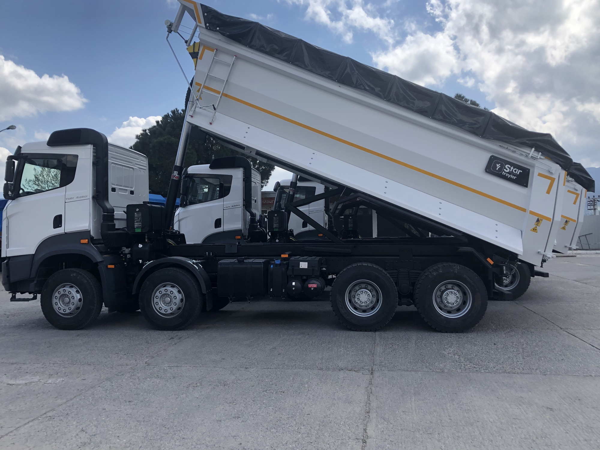 STAR YAGCILAR undefined: foto 27