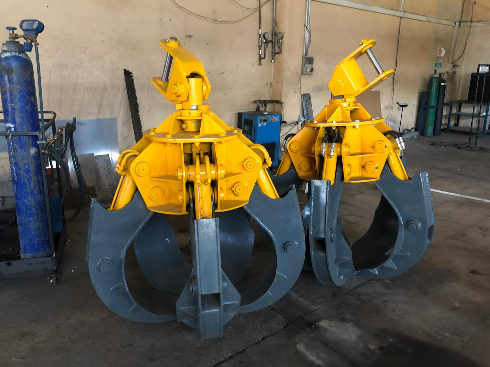 ANDOKS - Implementos undefined: foto 26