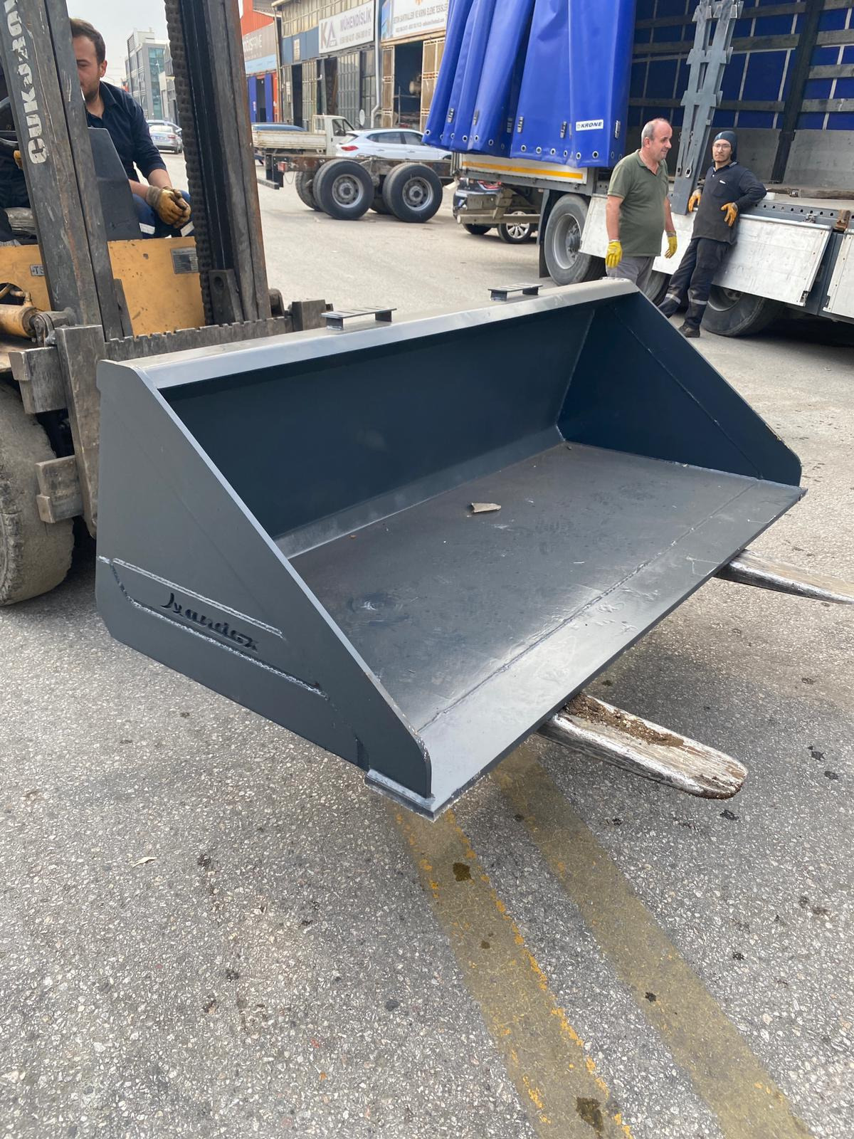 ANDOKS - Implementos undefined: foto 22