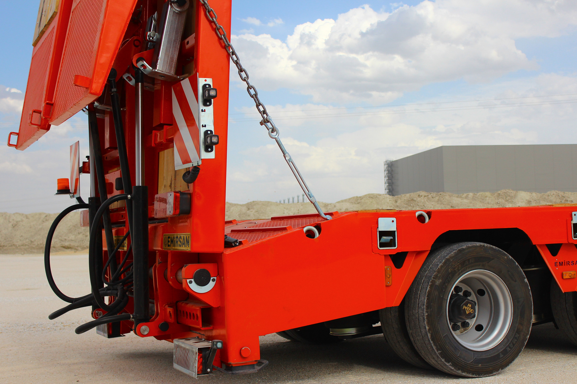 Emirsan Trailer undefined: foto 23