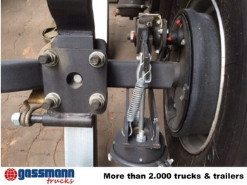 Camión portavehículos nuevo Iveco EuroCargo ML160E32 4x2 mit Teilen für Anhänger: foto 4