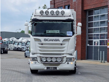 Camión chasis Scania R580 V8 Highline 6x2*4 - Chassis - Retarder - Steering axle - 410 WB - Custom interior - Full air: foto 2