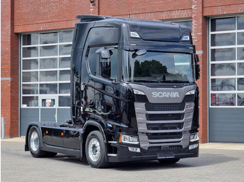 Cabeza tractora SCANIA S 500