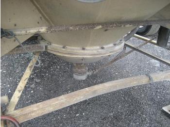 Semirremolque silo para transporte de materiales áridos Spitzer: foto 4 Semirremolque silo para transporte de materiales áridos Spitzer: foto 4