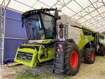 Cosechadora CLAAS Lexion 6900