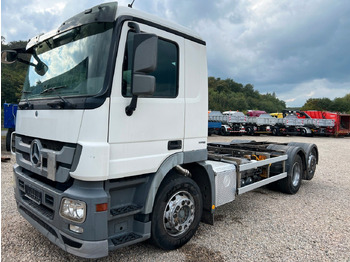 Camión chasis MERCEDES-BENZ Actros 2532