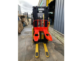 Apilador Yale MS12X: foto 2 Apilador Yale MS12X: foto 2