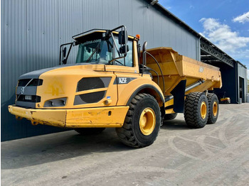 Dúmper articulado VOLVO A25F