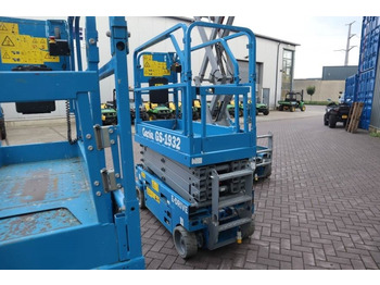 Plataforma de tijeras Genie GS1932 E-Drive Several In Stock, 8m Working Height: foto 3